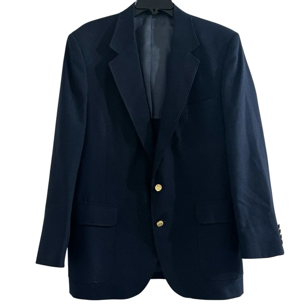 Stonegate Navy Blue Blazer Gold‎ Crest Buttons Made USA Men's Sport Coat